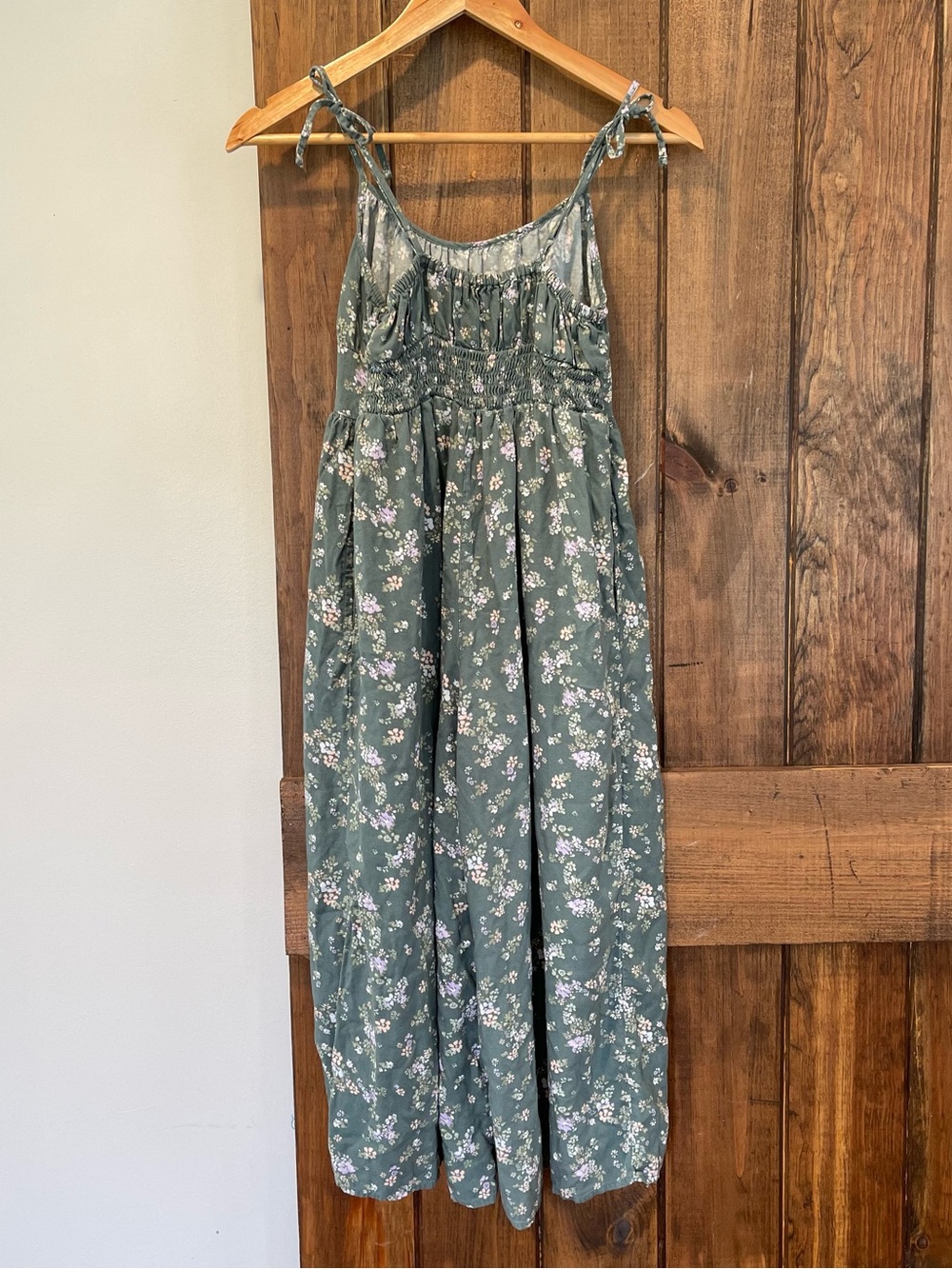 Arizona Green Floral Empire Waist Wide Leg Cami Jumpsuit Romper Small - Picture 6 of 10